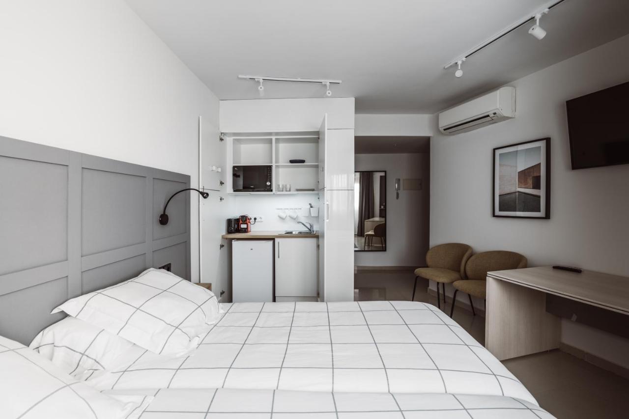 Exclusive Rooms In The Heart Of The City Madrid Exterior photo