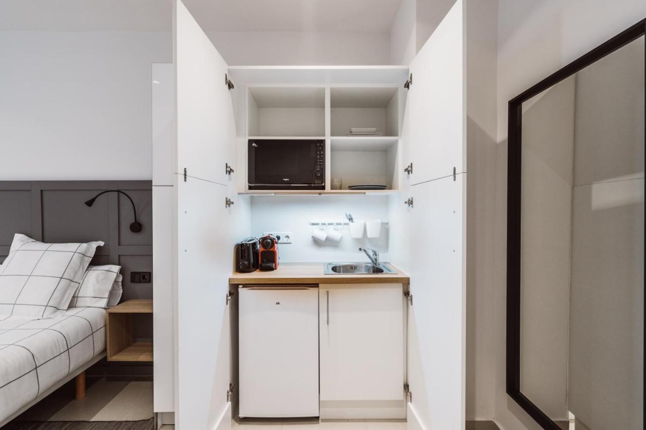 Exclusive Rooms In The Heart Of The City Madrid Exterior photo