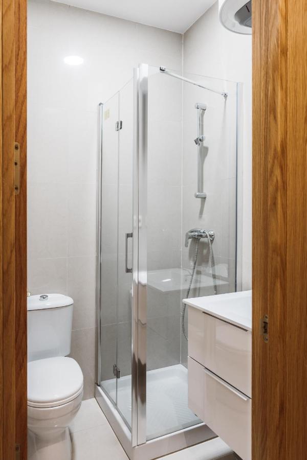 Exclusive Rooms In The Heart Of The City Madrid Exterior photo