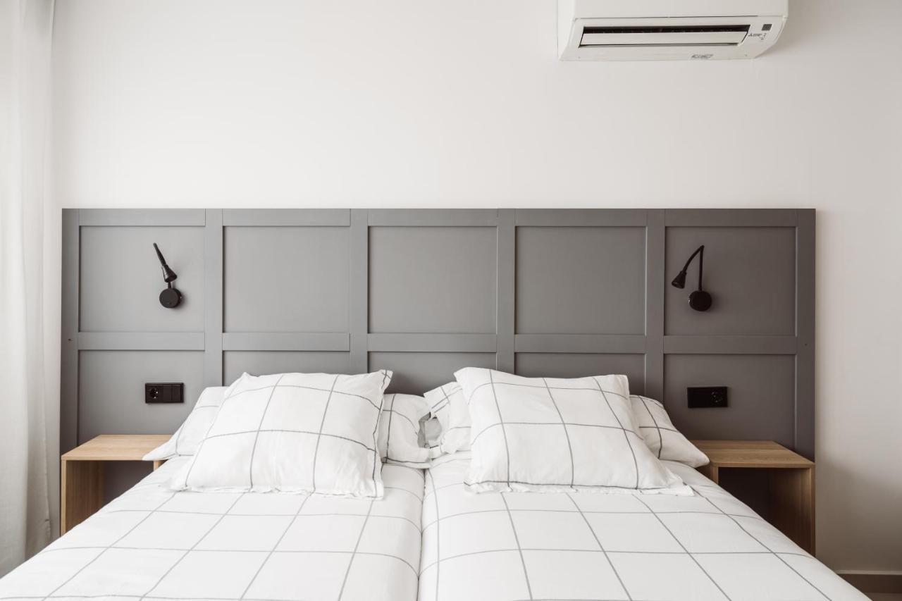 Exclusive Rooms In The Heart Of The City Madrid Exterior photo